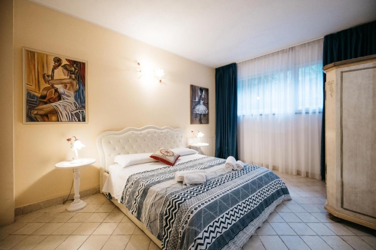 Taormina Lux & Elite Apartments - Taormina Holidays Екстер'єр фото